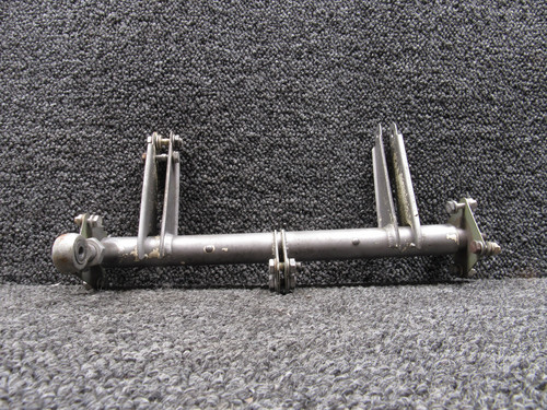 0813300-46 (Use: SK320-47C) Cessna 401A Uplock Torque Tube Weld Assembly