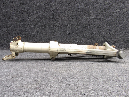 5842000-214, 5842000-213 Cessna 401A Nose Gear Strut/Trunnion Assembly