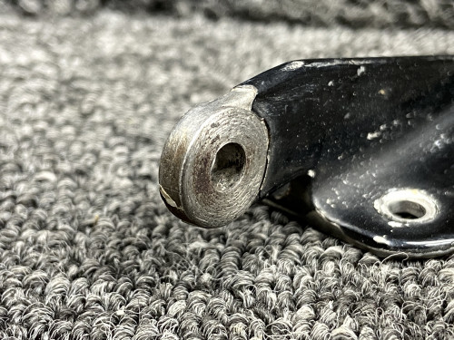 206-031-538-003 Bell 206B Upper Aft Cabin Door Hinge LH