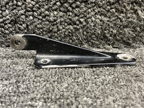 206-031-538-003 Bell 206B Upper Aft Cabin Door Hinge LH