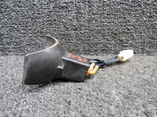 01-0770303-00 (Alt: 880049-501) Whelen Wingtip Recognition Light (Volts: 14)