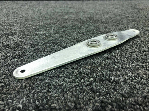 0510192 Cessna 172 Elevator Bellcrank Forward Assembly