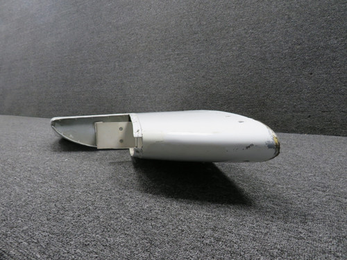 6221322-16 Cessna Citation III 650 Fairing Assembly RH w Wing Inspection Light