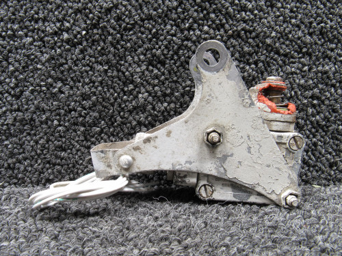 2VB1 Micro Switch Nose Gear Switch Assembly with Bracket