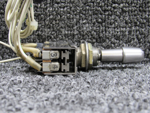 A3-201-01A Control Switch Inc Emergency Battery Arming Switch