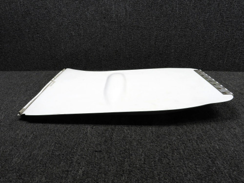 2422620-25-625 Learjet 24D LH Main Gear Door Assembly