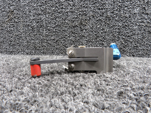 53620-6C (Alt: 6600078-6) Sterer Emergency Gear Extend Valve (3000 PSI)