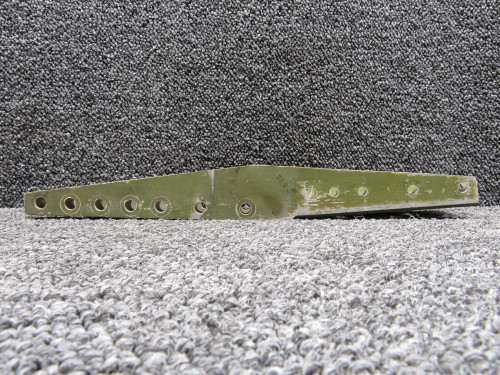 5011024-1 (Cast: 5011024) Cessna 402B Lower Wing Spar Fitting