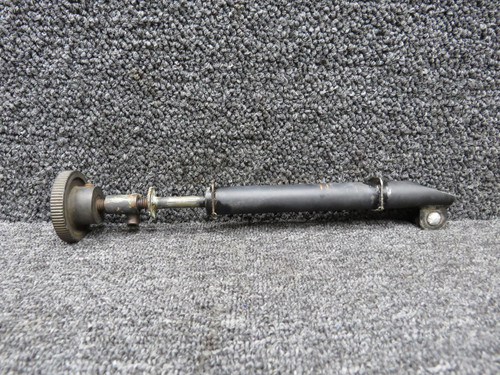 62829-000, 62838-000 Piper PA28-180 Rudder Trim Shaft and Knob Assembly