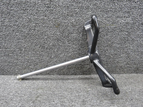 79276-000 Piper PA28-180 Co-Pilot Control Wheel (Length: 14”, D: 1.125”)