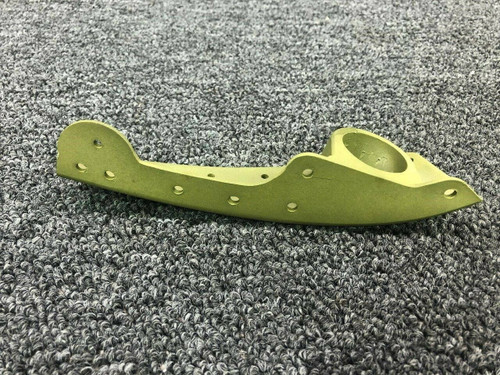 0712305-4 (Use: 0712780-2) Cessna 180-185 Tail Gear Mount Casting RH (Zinc)