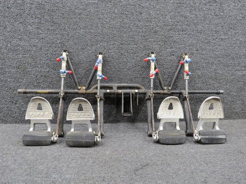 63459-004, 21030-000 Piper PA28-180 Rudder Pedal Bar Assy w Dual Toe Brakes