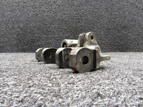 016A-13251-2 Mitsubishi 2B-30 Engine Mount Side Panel RH w Isolator/Bracket (Core)