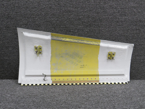6221335-200 Cessna Citation III 650 Spade Door Assembly