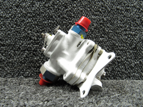 3213982-2 (Alt: 6600245-3) Airesearch Series 1 Fluid Pressure Regulating Valve