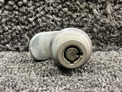 87329-008 (Use PN: 100586-009) Piper PA28RT-201T Baggage Door Lock