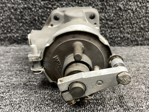 G210681 Continental TSIO-360-FB Woodward Propeller Governor