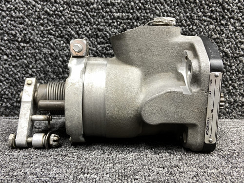 G210681 Continental TSIO-360-FB Woodward Propeller Governor