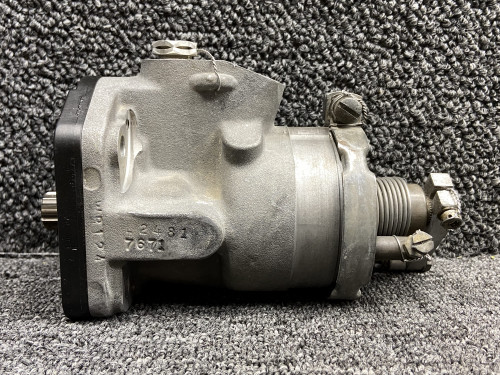 G210681 Continental TSIO-360-FB Woodward Propeller Governor