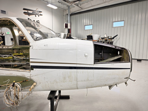 Beechcraft G58 Fuselage with Bill of Sale, Data Tag and Log Books