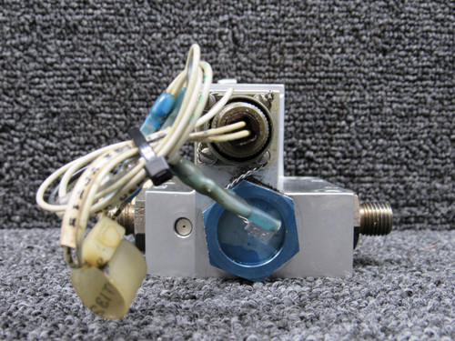 67950-1 Sterer 3 Way, 2 Position Normally Closed Valve Assembly