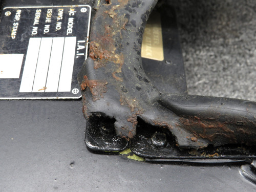 5313747-407 IAI 1124 Glareshield