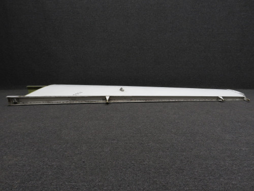 46500-041 Piper PA31T RH Horizontal Stabilizer Assembly w Light