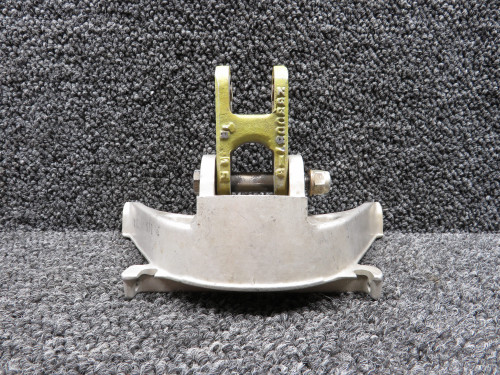 330086 Aero Commander Main Landing Gear Yoke Assembly