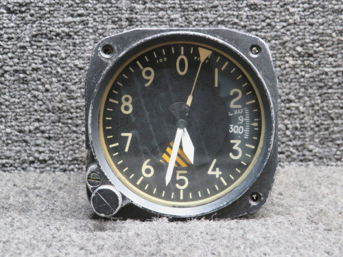 671CKL-10-005 Kollsman Altimeter Indicator
