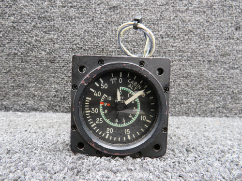 55035-1153 (Alt: 45-AS86832-3) Aerosonic Cabin Pressure Indicator Unit