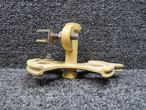 6260347-7 (Cast: 6260347-481) Cessna Citation III 650 Roll Spoiler Crank LH