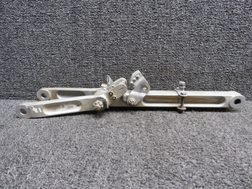 16240-004 Piper PA23-250 Main Landing Gear Drag Link Assembly