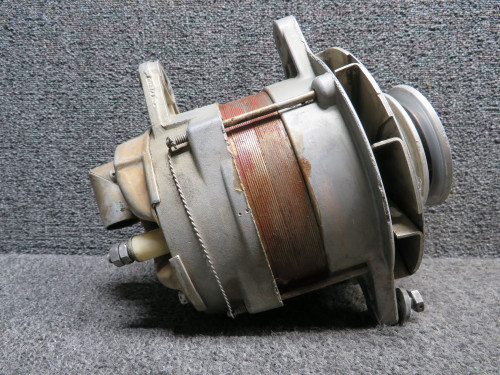 ALX8421 Lycoming IO-540-C4B5 Prestolite Alternator RH (12V, 70A)