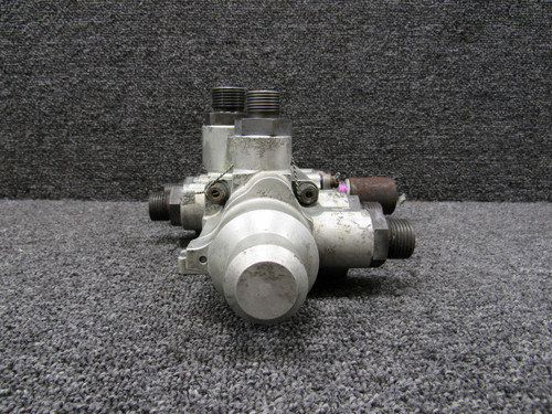 Boeing 737-800 Landing Gear Hydraulic Manifold