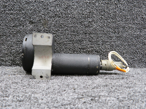 35A527 Globe Industries Stall Warning Shaker (28 Volts)