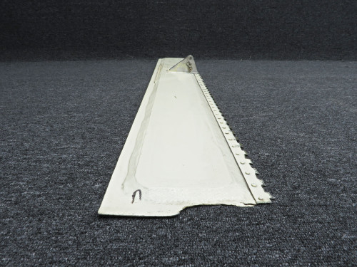 5913005-15 Cessna 425 Nose Landing Gear Door Assembly LH (Core)