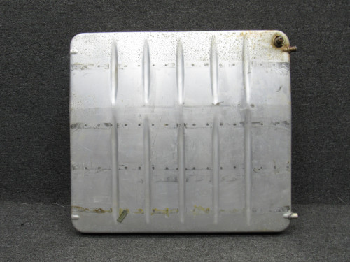 0526007-204 Cessna 172N Fuel Tank Assembly LH