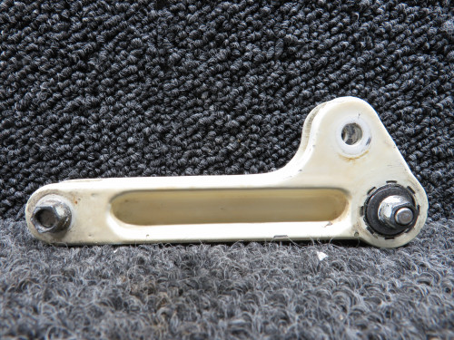 0842108-3 Cessna 340A Nose Landing Gear Retract Arm