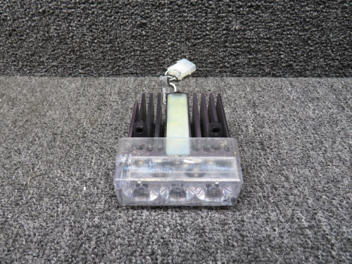 01-0771285-20 (Alt: 18278-002) Cirrus SR22 Whelen LED Recognition Light (28V)