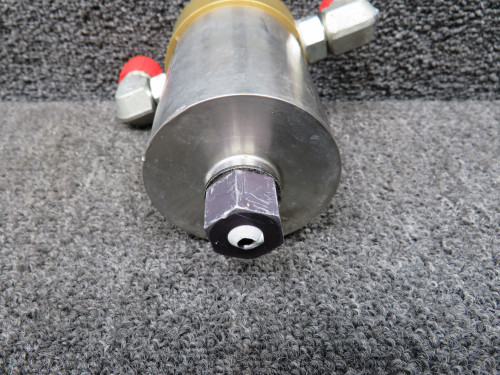 C100203-2 Cirrus SR22 APPH Wichita Fuel Gascolator