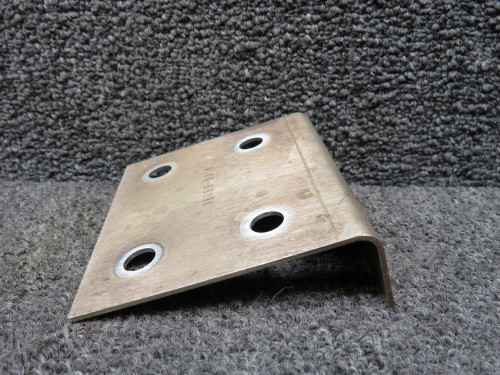 16469-001 Cirrus SR22 Main Gear Fairing Plate Lower