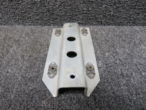11799-003 Cirrus SR22 Nose Gear Wheel Pant Mounting Bracket