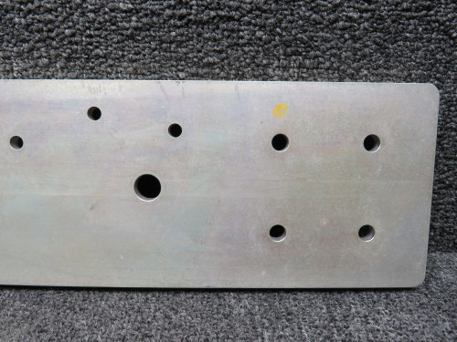 20131-003 Cirrus SR22 Parachute Cross Beam Mount