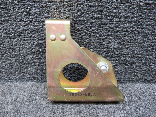 20272-003 Cirrus SR22 Door Cabin Attach Bracket LH
