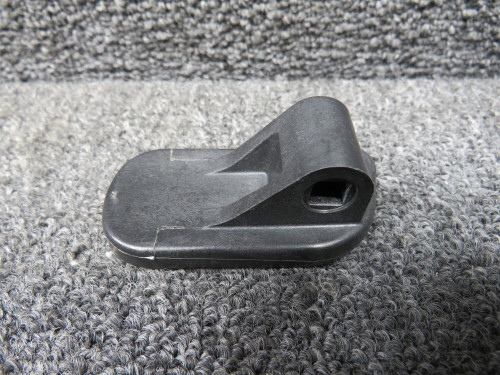 20274-004 Cirrus SR22 Cabin Door Handle RH