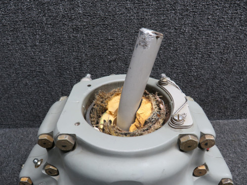 PHC-J3YF-1N Hartzell 3 Blade Propeller Hub with Logs (Prop Struck, Core)