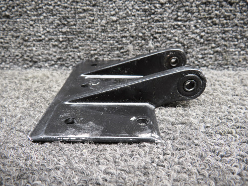 5565440-10 Cessna 500 Elevator Trim Tab Horn