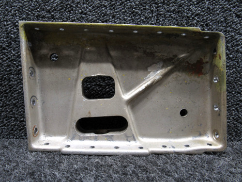 0741602-1 Cessna 182M Inboard Landing Gear Support LH