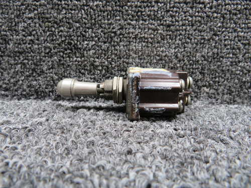 MS24659-21A (Alt: 8504K1) Cutler Hammer Toggle Switch