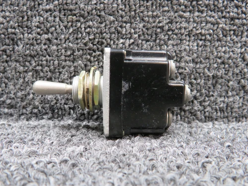 MS24524-27 (Alt: 2TL1-7) Micro Switch Toggle Switch